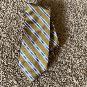 Men’s striped tie